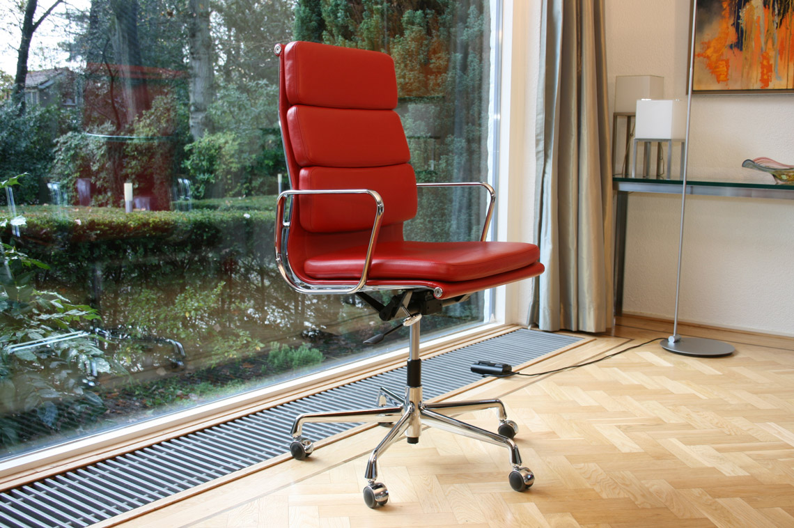 Prik Pool Echter Design Vitra EA ? stoelen - Nummering Eames Aluminium Group